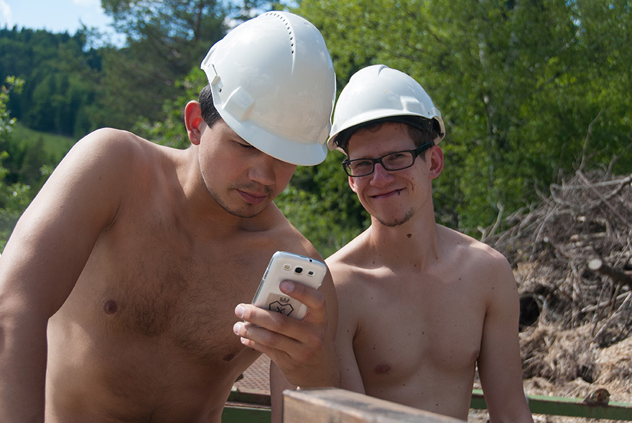 Adrian and Thomas without shirts