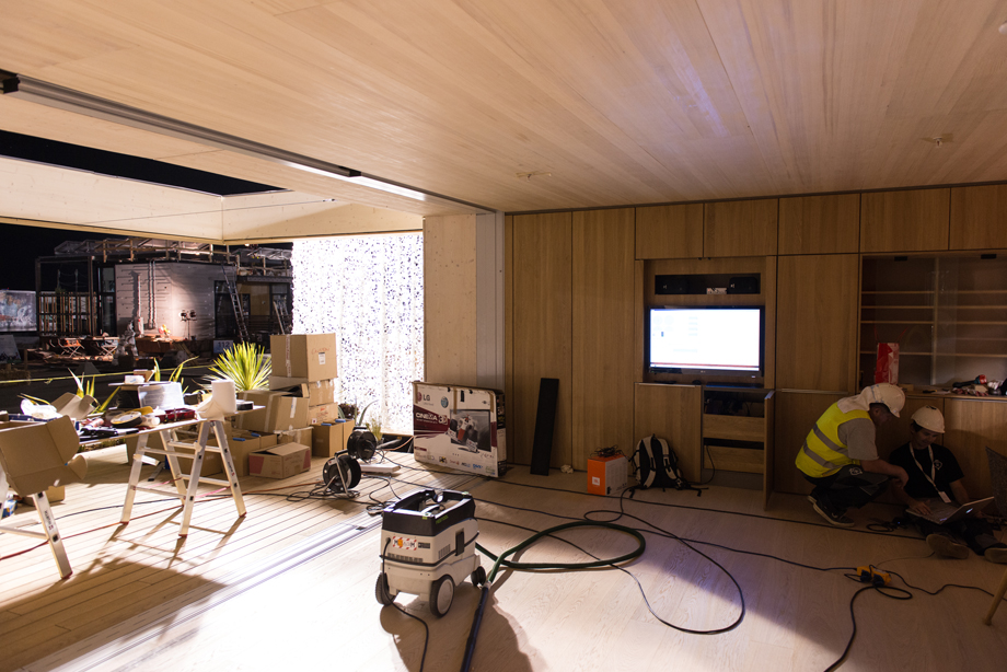 The floor in the interior living space is slowly coming together.